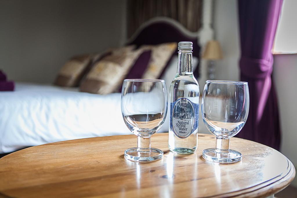 Bed and Breakfast Stoodleigh Court Coach House Тивертон Экстерьер фото